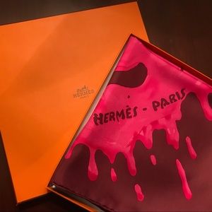 Hermès Dimitri R. Silk Scarf 90 with Original Box